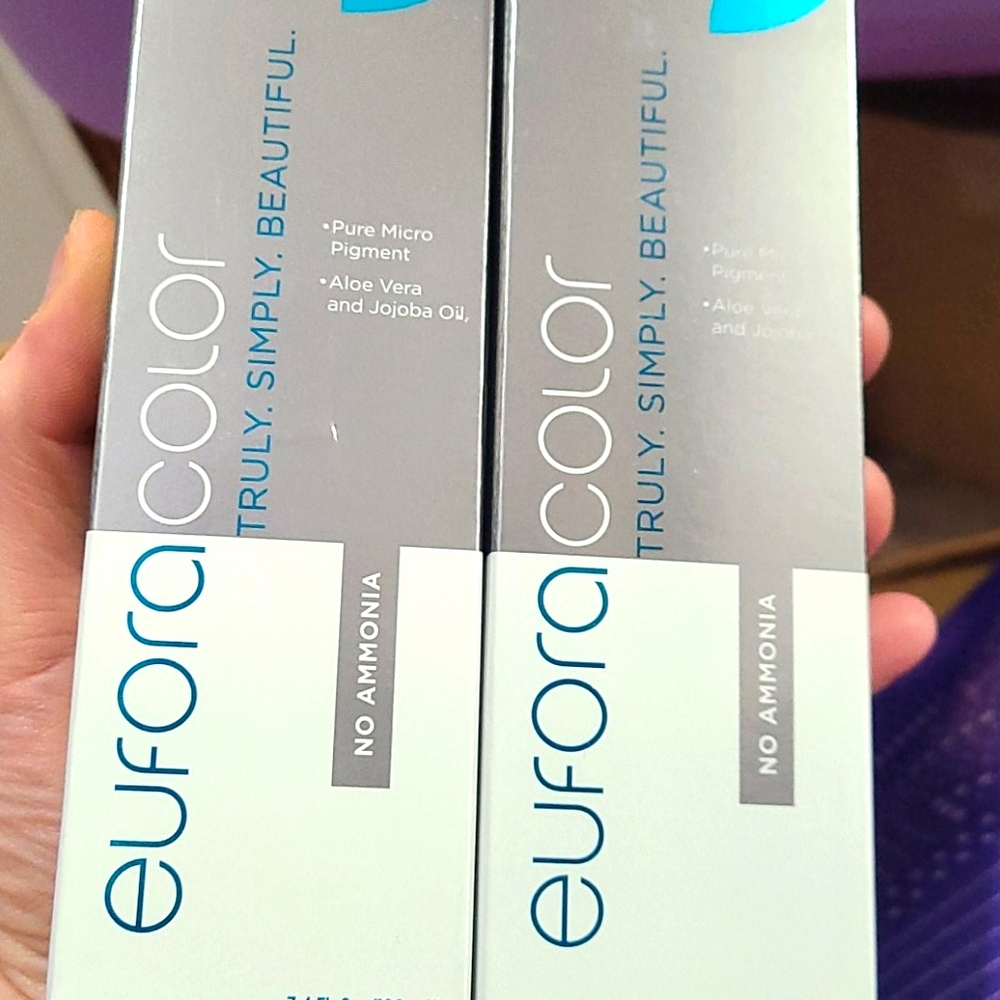 Eufora Color permanent professional hair dyes